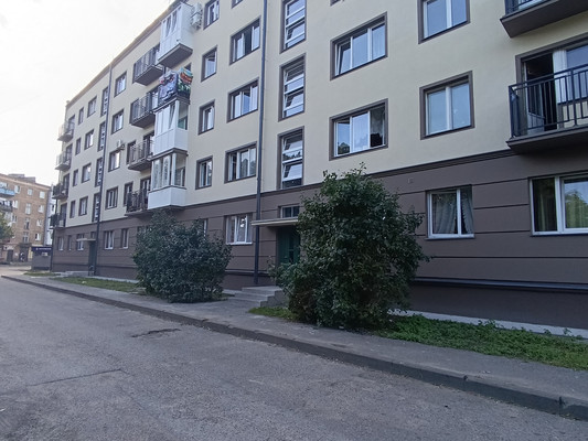 Продам коммерческое помещение 98,4 м2, Серпуховская ул, 37-41А, Калининград г