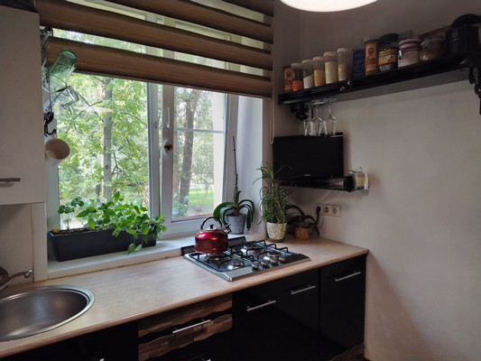 Продам двухкомнатную (2-комн.) квартиру, Генерала Карбышева б-р, 22, Москва г