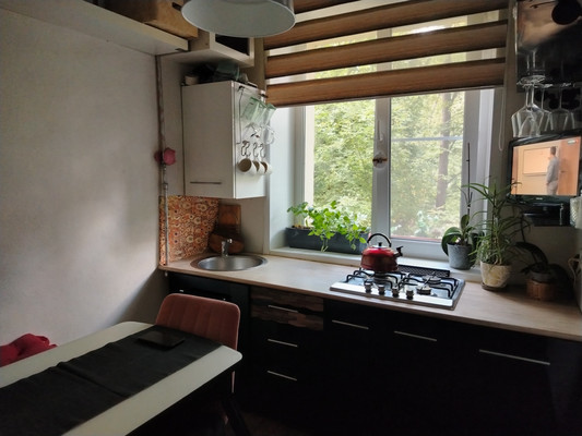 Продам двухкомнатную (2-комн.) квартиру, Генерала Карбышева б-р, 22, Москва г