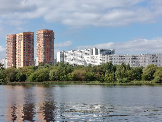 Продам двухкомнатную (2-комн.) квартиру, Генерала Карбышева б-р, 22, Москва г