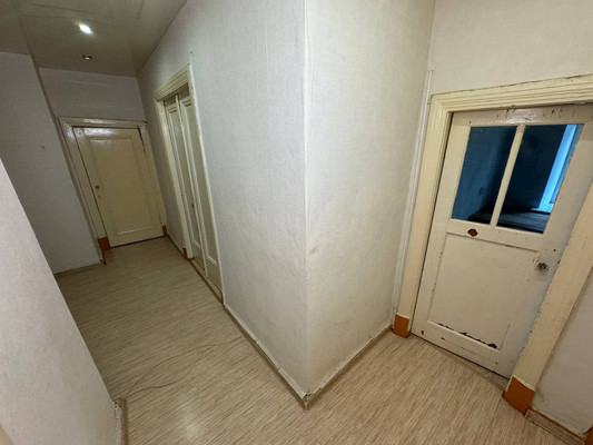 Продам двухкомнатную (2-комн.) квартиру, Орджоникидзе ул, 9, Комсомольск-на-Амуре г