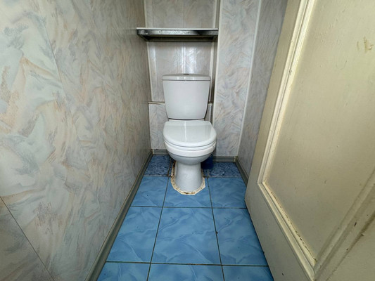 Продам двухкомнатную (2-комн.) квартиру, Орджоникидзе ул, 9, Комсомольск-на-Амуре г