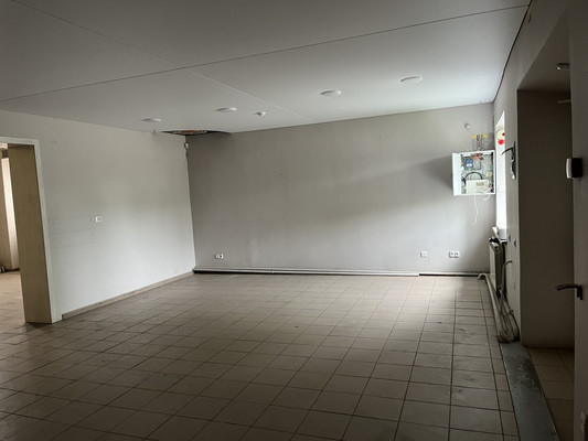 Сдам торговое помещение 550 м2, Затонская ул, 18, Красноярск г