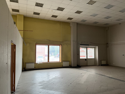 Сдам торговое помещение 550 м2, Затонская ул, 18, Красноярск г