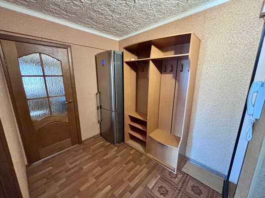 Продам многокомнатную квартиру, Звездная ул, 21, Астрахань г