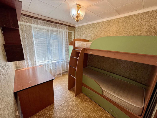 Продам многокомнатную квартиру, Звездная ул, 21, Астрахань г