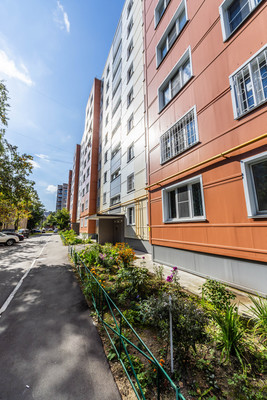 Продам двухкомнатную (2-комн.) квартиру, Октябрьская ул, 10, Балашиха г