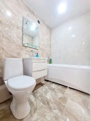 Продам трехкомнатную (3-комн.) квартиру, Мечникова ул, 155к1, Нальчик г