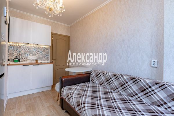 Продам однокомнатную (1-комн.) квартиру, Пулковская ул, 10к2, Санкт-Петербург г