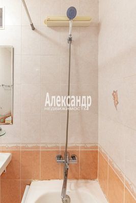 Продам однокомнатную (1-комн.) квартиру, Пулковская ул, 10к2, Санкт-Петербург г