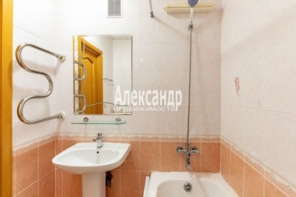 Продам однокомнатную (1-комн.) квартиру, Пулковская ул, 10к2, Санкт-Петербург г