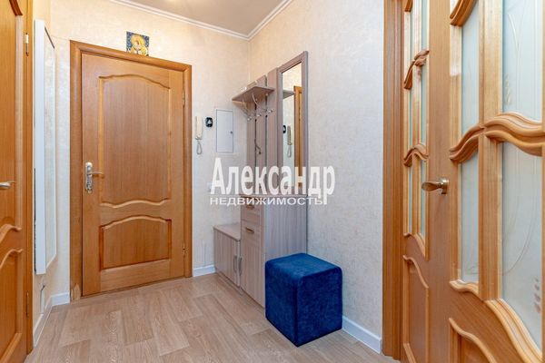 Продам однокомнатную (1-комн.) квартиру, Пулковская ул, 10к2, Санкт-Петербург г