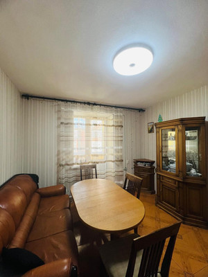 Продам двухкомнатную (2-комн.) квартиру, Морозова ул, 104, Сыктывкар г