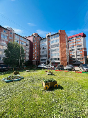 Продам двухкомнатную (2-комн.) квартиру, Морозова ул, 104, Сыктывкар г