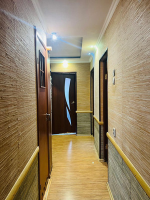 Продам трехкомнатную (3-комн.) квартиру, Октябрьский пр-кт, 130, Сыктывкар г