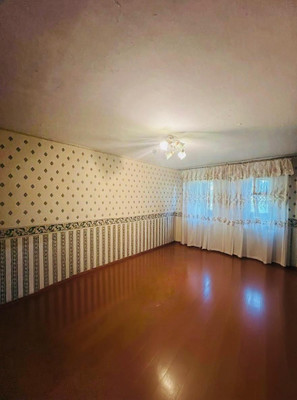 Продам трехкомнатную (3-комн.) квартиру, Октябрьский пр-кт, 130, Сыктывкар г