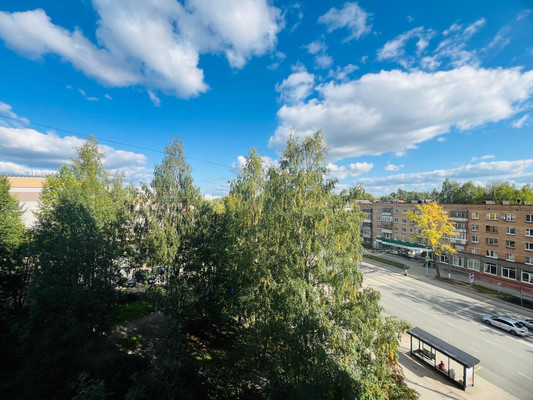 Продам однокомнатную (1-комн.) квартиру, Старовского ул, 32, Сыктывкар г