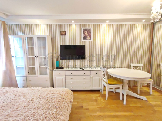 Продам двухкомнатную (2-комн.) квартиру, Неманский проезд, 3, Москва г
