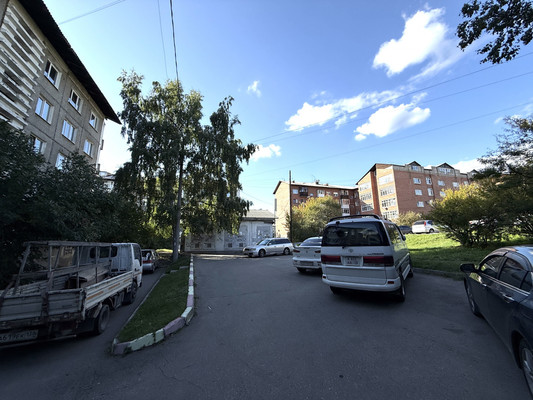 Продам двухкомнатную (2-комн.) квартиру, Ярославского ул, 252, Иркутск г