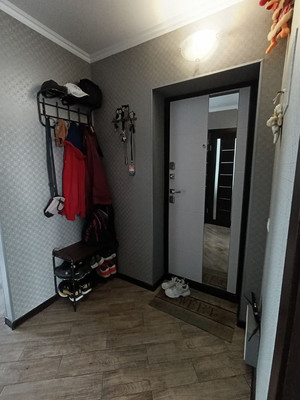 Продам двухкомнатную (2-комн.) квартиру, Изумрудная ул, 19, Голубево п