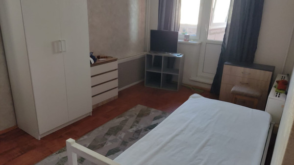 Сдам трехкомнатную (3-комн.) квартиру, Миклухо-Маклая ул, 38, Москва г