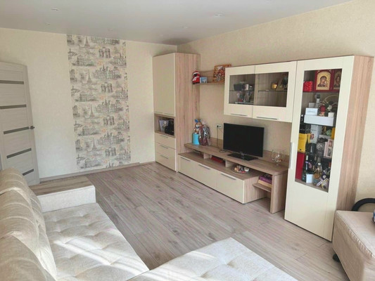 Продам однокомнатную (1-комн.) квартиру, Вертолётчиков ул, 9к1, Москва г