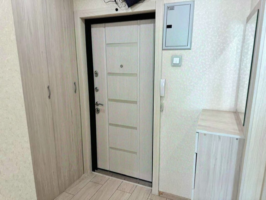 Продам однокомнатную (1-комн.) квартиру, Вертолётчиков ул, 9к1, Москва г