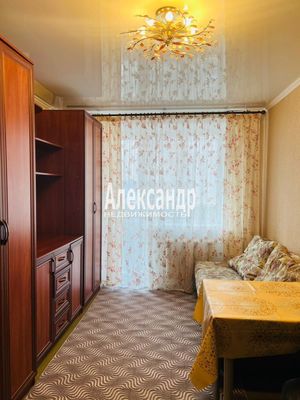Продам комнату в 11-комн. квартире, Коллонтай ул, 9, Санкт-Петербург г