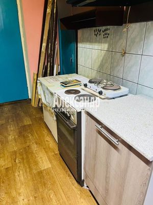 Продам комнату в 11-комн. квартире, Коллонтай ул, 9, Санкт-Петербург г