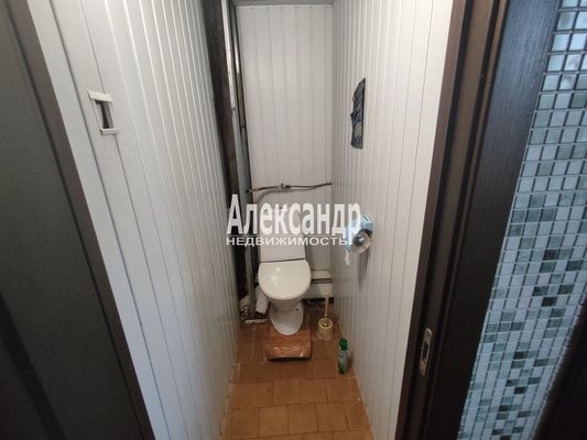 Продам комнату в 11-комн. квартире, Коллонтай ул, 9, Санкт-Петербург г