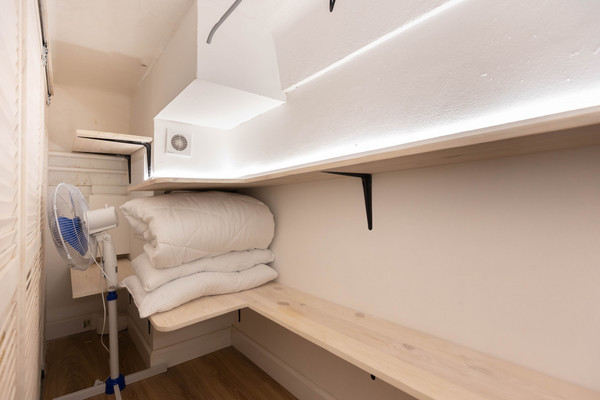 Продам однокомнатную (1-комн.) квартиру, 2-й Вольный пер, 11, Москва г