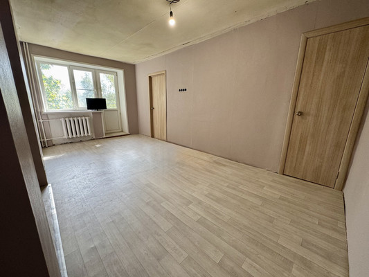 Продам двухкомнатную (2-комн.) квартиру, Советская ул, 32/1, Рошаль г