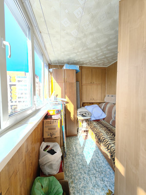 Продам двухкомнатную (2-комн.) квартиру, Симонова ул, 6, Казань г