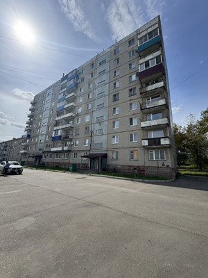 Продам двухкомнатную (2-комн.) квартиру, Тепличная ул, 4, Комсомольск-на-Амуре г