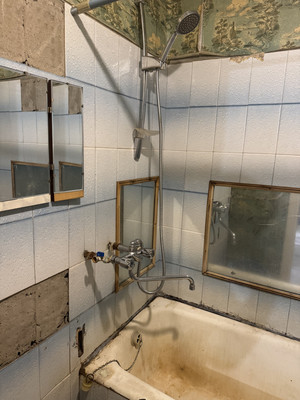 Продам двухкомнатную (2-комн.) квартиру, Тепличная ул, 4, Комсомольск-на-Амуре г