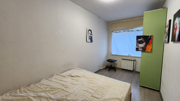 Продам 2-комн. в 3-комн. квартире, Виктора Чечвия ул, 2, Березовский г