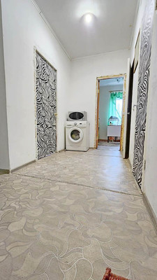 Продам 2-комн. в 3-комн. квартире, Виктора Чечвия ул, 2, Березовский г