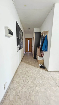 Продам 2-комн. в 3-комн. квартире, Виктора Чечвия ул, 2, Березовский г