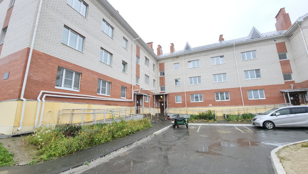 Продам 2-комн. в 3-комн. квартире, Виктора Чечвия ул, 2, Березовский г