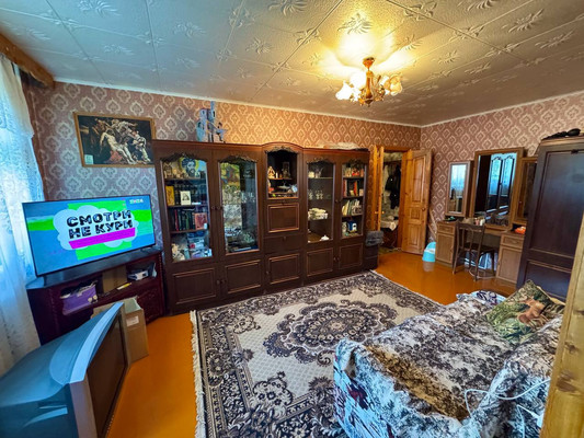 Продам многокомнатную квартиру, Сосновая ул, 10б, Покров с