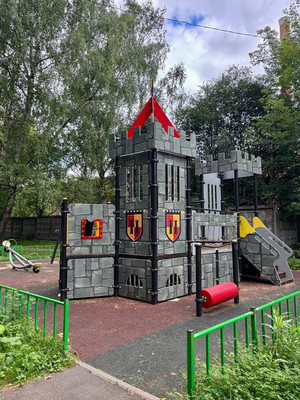 Продам многокомнатную квартиру, Сосновая ул, 10б, Покров с