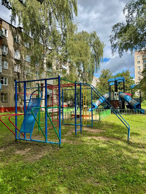 Продам многокомнатную квартиру, Сосновая ул, 10б, Покров с