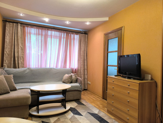 Продам однокомнатную (1-комн.) квартиру, Карла Маркса ул, 3/48, Подольск г