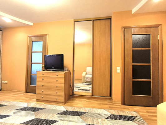 Продам однокомнатную (1-комн.) квартиру, Карла Маркса ул, 3/48, Подольск г