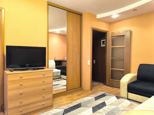 Продам однокомнатную (1-комн.) квартиру, Карла Маркса ул, 3/48, Подольск г