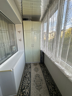 Продам трехкомнатную (3-комн.) квартиру, Баумана ул, 233, Иркутск г