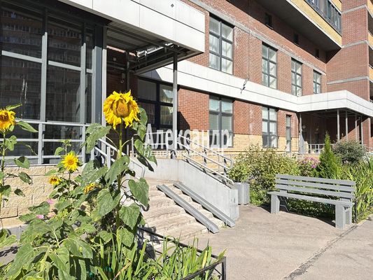 Продам однокомнатную (1-комн.) квартиру, Шувалова ул, 14, Мурино п