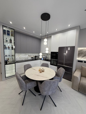 Продам двухкомнатную (2-комн.) квартиру, Молодой гвардии ул, 34, Калининград г