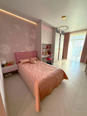 Продам двухкомнатную (2-комн.) квартиру, Молодой гвардии ул, 34, Калининград г