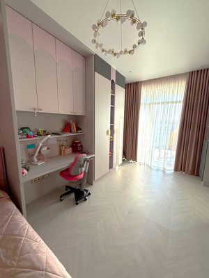 Продам двухкомнатную (2-комн.) квартиру, Молодой гвардии ул, 34, Калининград г